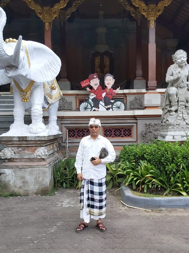 Direktur PT Lipuri Jagadh